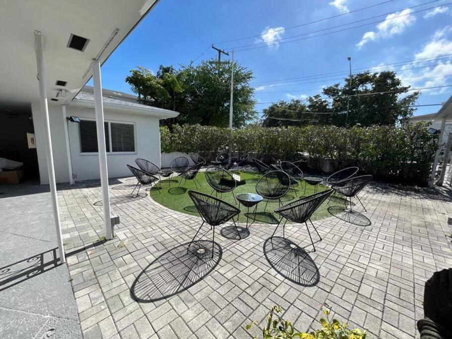 Fabulous Studio 15 Min From The Beach マイアミ エクステリア 写真