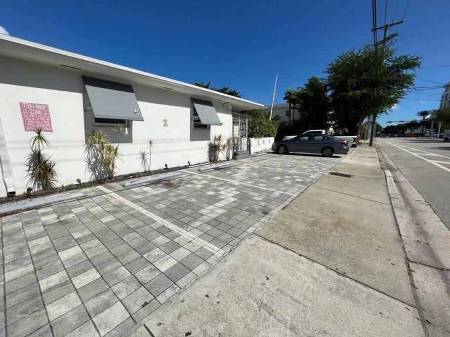 Fabulous Studio 15 Min From The Beach マイアミ エクステリア 写真